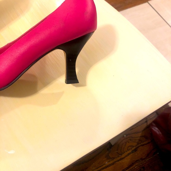 Pink Pumps by Coup D’Etat, Sz 7, Leather Uppers, 2” Heel - Picture 6 of 8